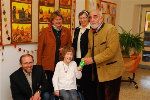 Christian Strobl, Monika, Gerhard Trumler, Anita Hohenberg u Oberin Elvira (v.l.n.r./unten u oben)